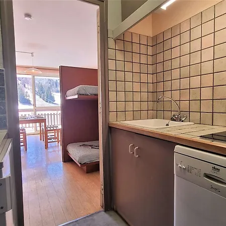 Cosy 4 Pers, Proche Pistes, Parking Gratuit, Wifi, - Fr-1-525-280 *